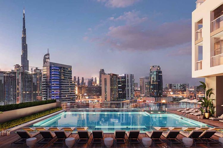 Waterfront-Infinity-Pool-With-Burj-Khalifa-Views&nbsp;